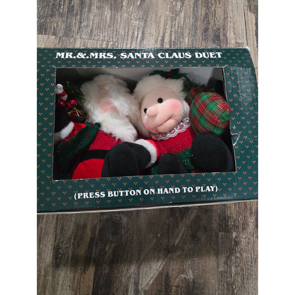 Vtg Santa And Mrs Claus Plush Figures Sing and dance Duet Frosty the snowman